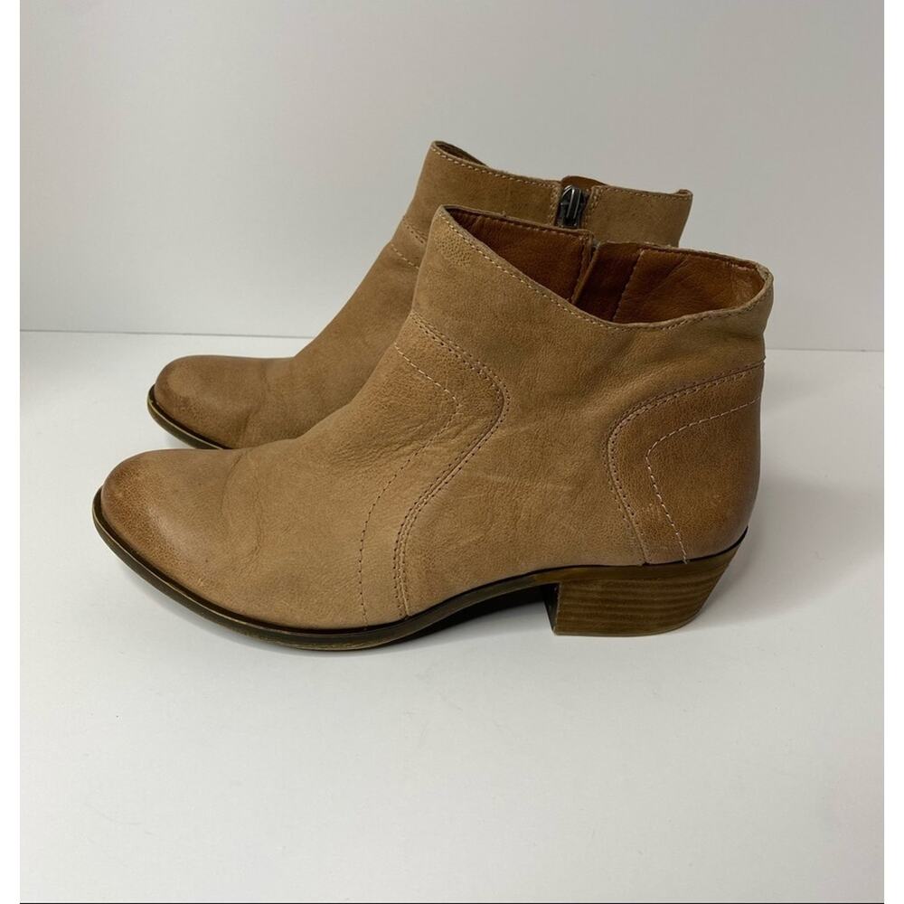 Lucky Brand Brolley boots women's 7 brown leather zip low heel ankle